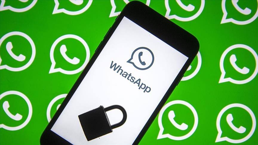 WhatsApp tepki uyandıran uygulamada ısrarlı