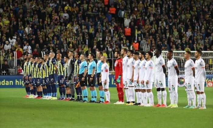 Fenerbahçe, ligde üst üste 2. mağlubiyetini aldı