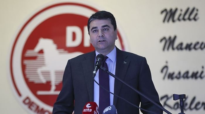 DP Genel Başkanı Uysal, Kocaeli’de partisinin il kongresinde konuştu