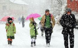 Karaman’da kar nedeniyle okullar yarın tatil edildi