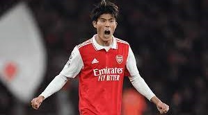 Arsenal’de Tomiyasu, Sakatlığı Nedeniyle Sezonu Kapattı