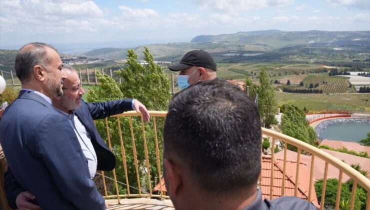 İran Dışişleri Bakanı, Hizbullah ile dayanışma için İsrail sınırındaki köyü ziyaret etti
